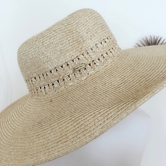 Brand New Nine West Packable Floppy Hat - Picture 2 of 4